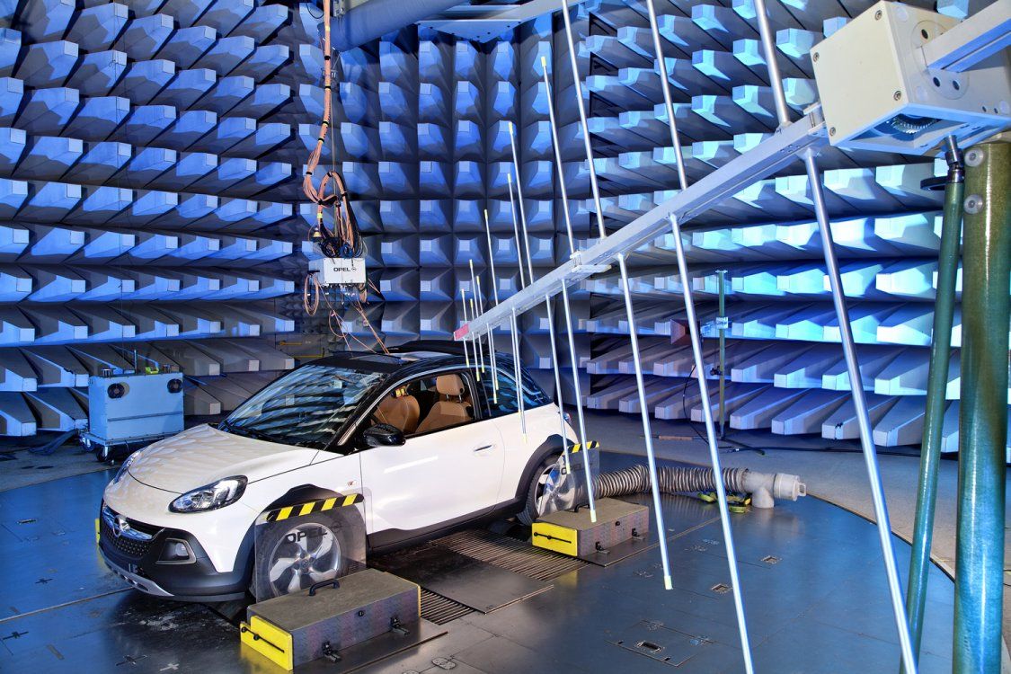 YEN OPEL ADAM ROCKS EMC TEST RESM GALERS