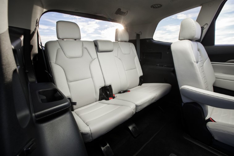 2022 Kia Telluride resim galerisi (20.06.2021)