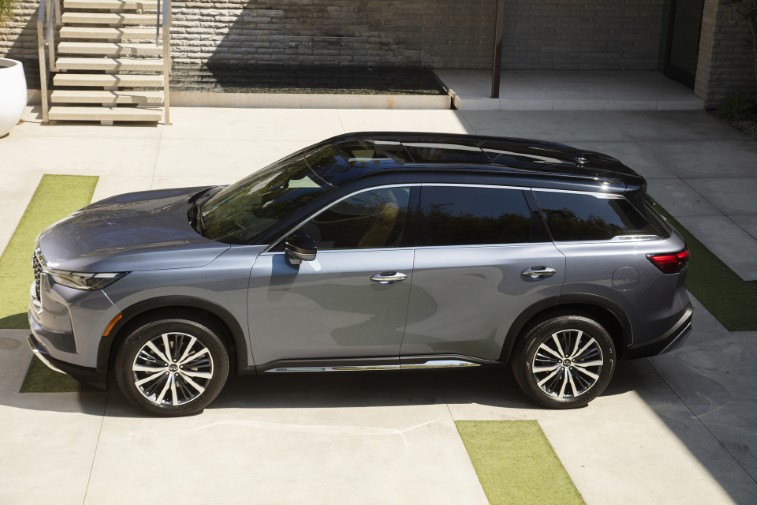 2022 Infiniti QX60 resim galerisi (25.06.2021)