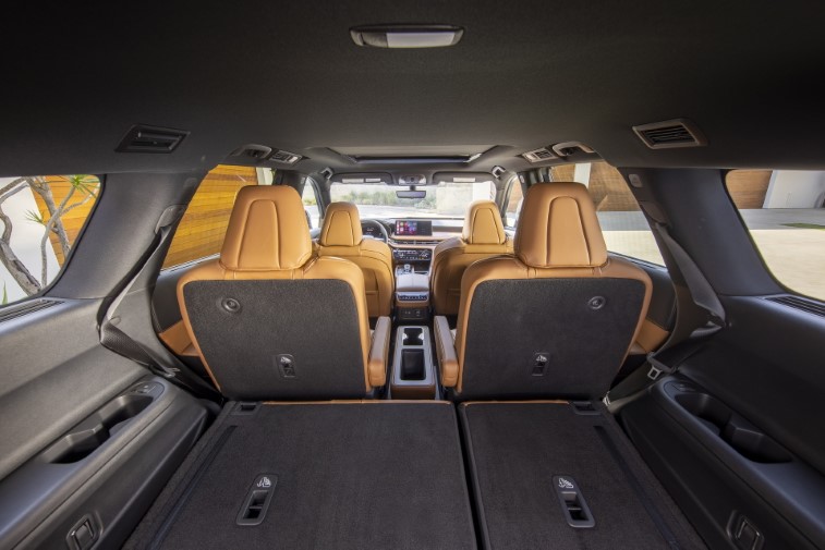 2022 Infiniti QX60 resim galerisi (25.06.2021)