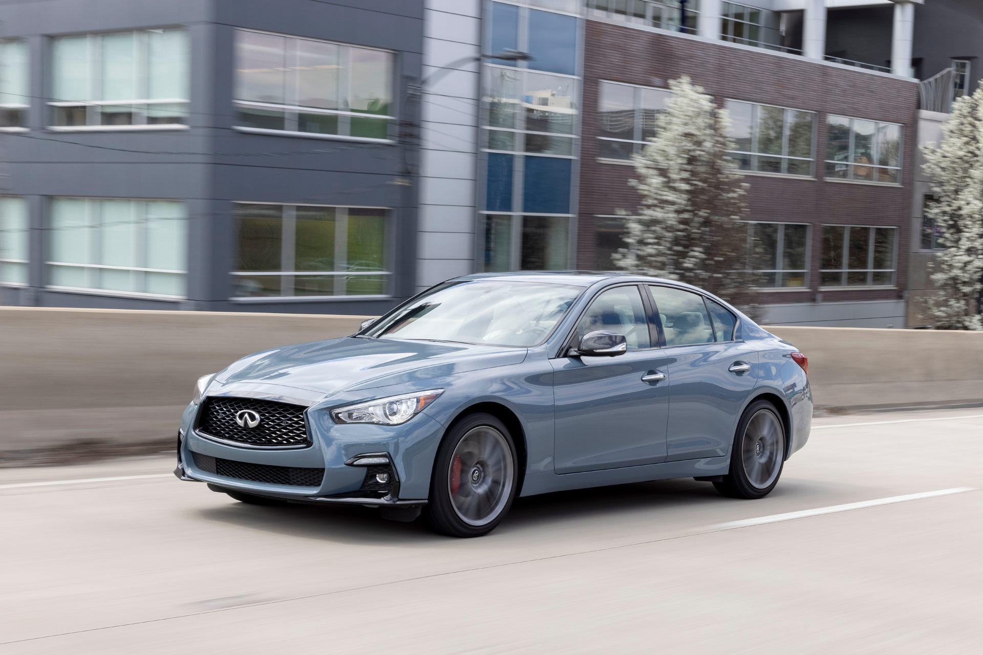 2022 Infiniti Q50 resim galerisi (28.09.2021)