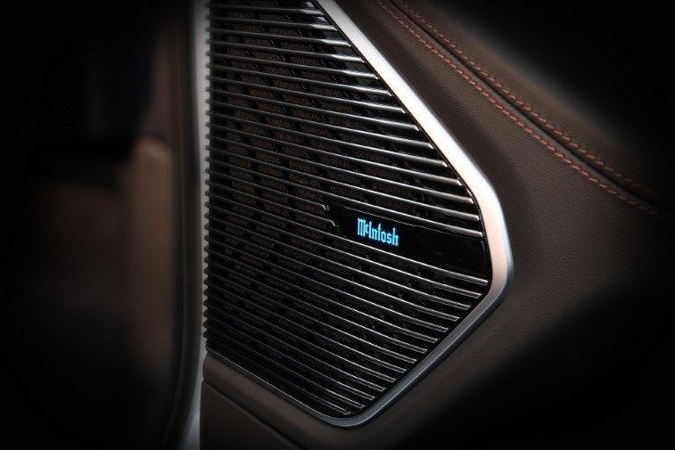 2022 Jeep Grand Cherokee 5 Koltuklu SWB resim galerisi (30.09.2021)