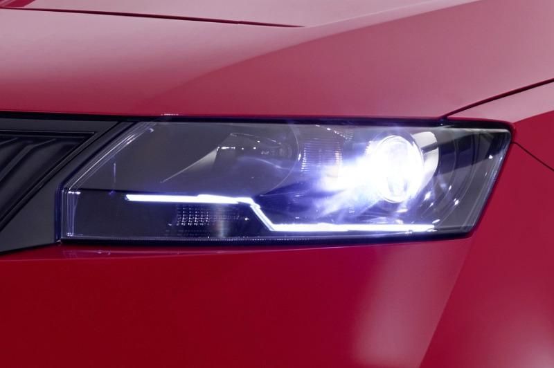 SKODA RAPD SPORT RS GALER