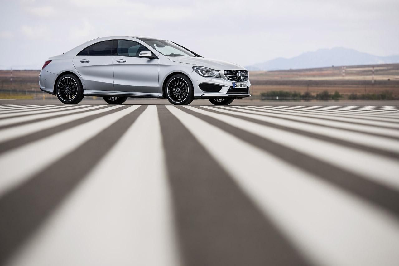 MERCEDES CLA GALER