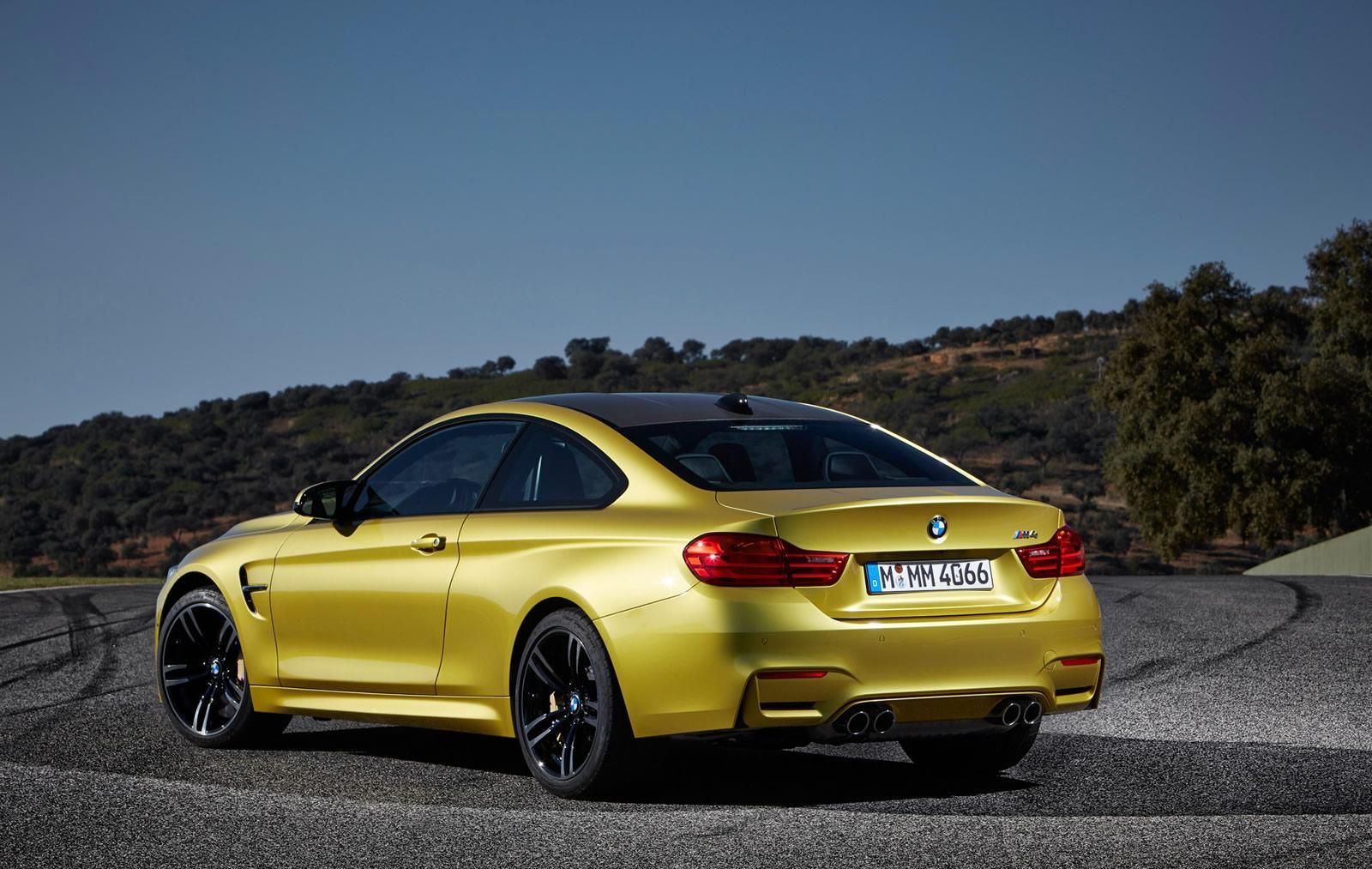 YEN 2014 BMW M4 RESM GALERS