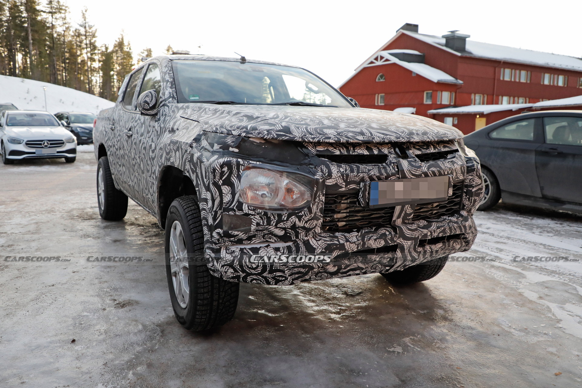 2024 Mitsubishi L200 resim galerisi (30.01.2022)