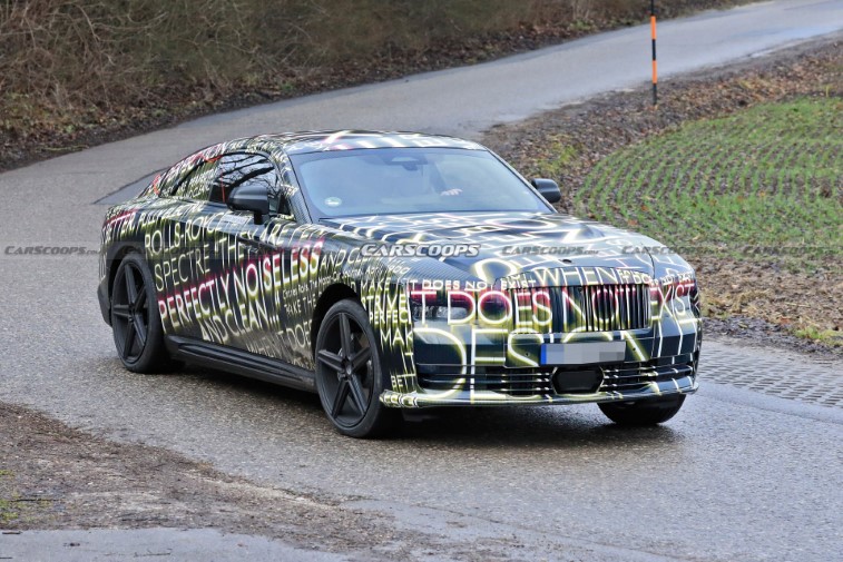 2024 Rolls-Royce Spectre resim galerisi (03.02.2022)