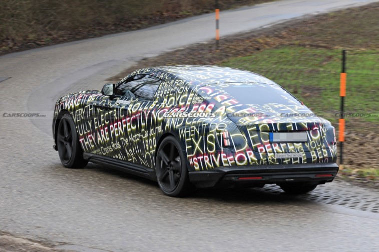 2024 Rolls-Royce Spectre resim galerisi (03.02.2022)