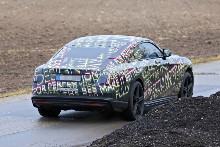 2024 Rolls-Royce Spectre resim galerisi (03.02.2022)