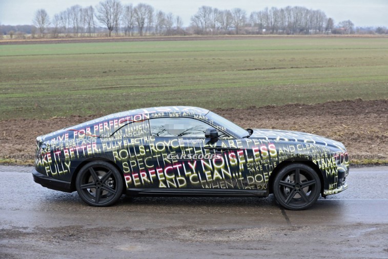 2024 Rolls-Royce Spectre resim galerisi (03.02.2022)