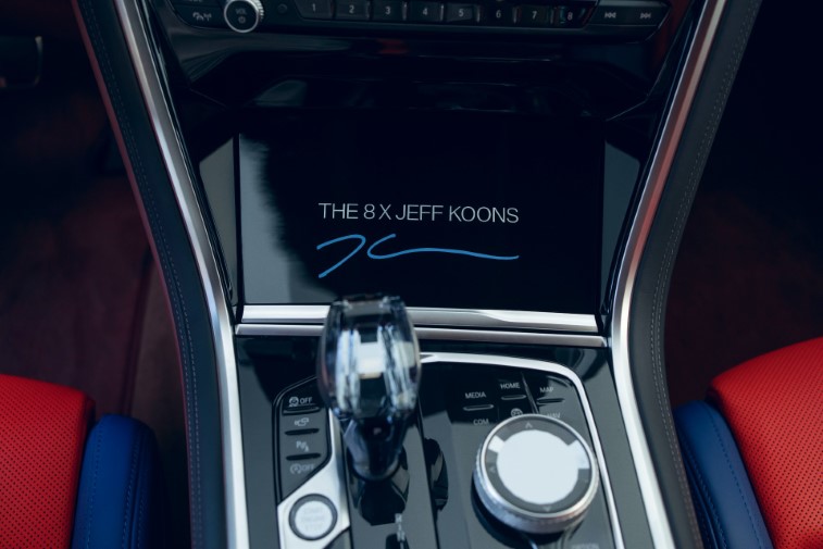 BMW 8 X JEFF KOONS Limited Edition resim galerisi (17.02.2022)