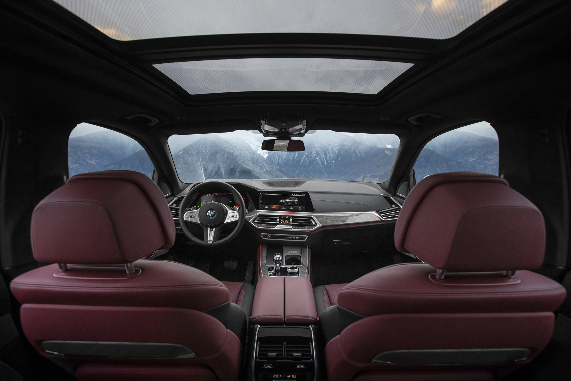BMW X5 Li resim galerisi (02.03.2022)