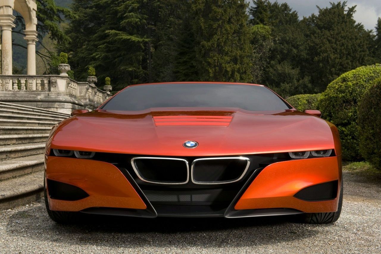 BMW M8 GALER