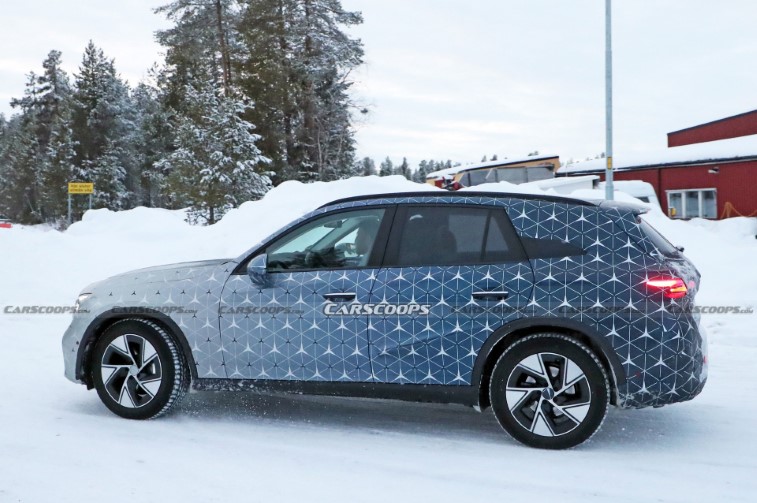 2023 Mercedes GLC resim galerisi (10.03.2022)
