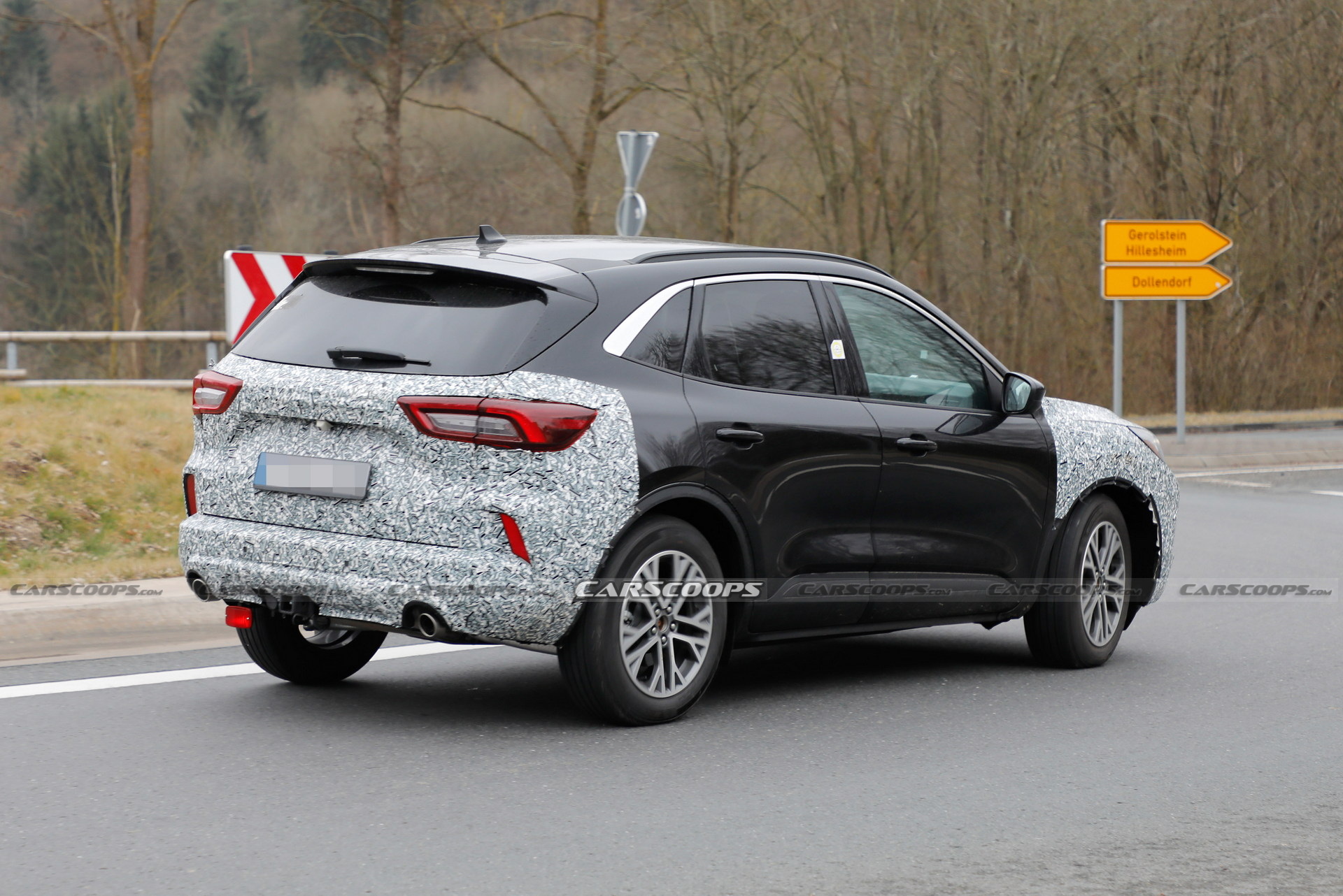 Makyajl 2023 Ford Kuga / Escape resim galerisi (19.03.2022)