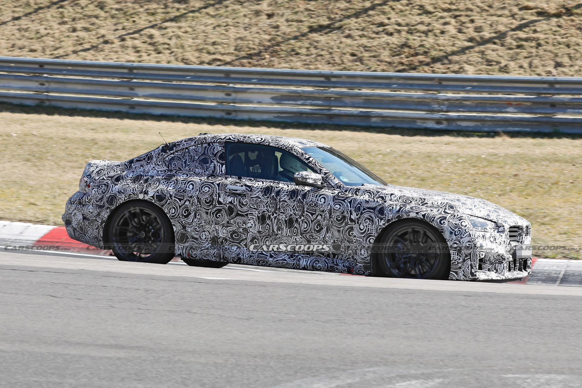 2023 BMW M2 resim galerisi (24.03.2022)