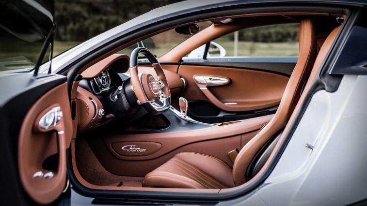Bugatti Chiron Super Sport Vagues de Lumiere resim galerisi (11.04.2022)