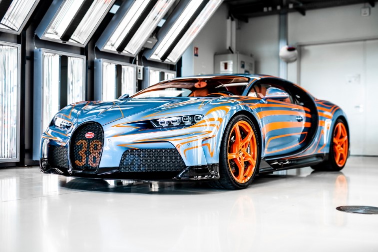 Bugatti Chiron Super Sport Vagues de Lumiere resim galerisi (11.04.2022)