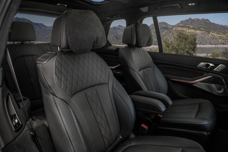 2023 BMW X7 resim galerisi (14.04.2022)