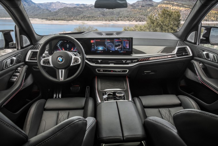 2023 BMW X7 resim galerisi (14.04.2022)