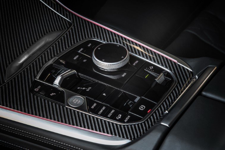 2023 BMW X7 resim galerisi (14.04.2022)