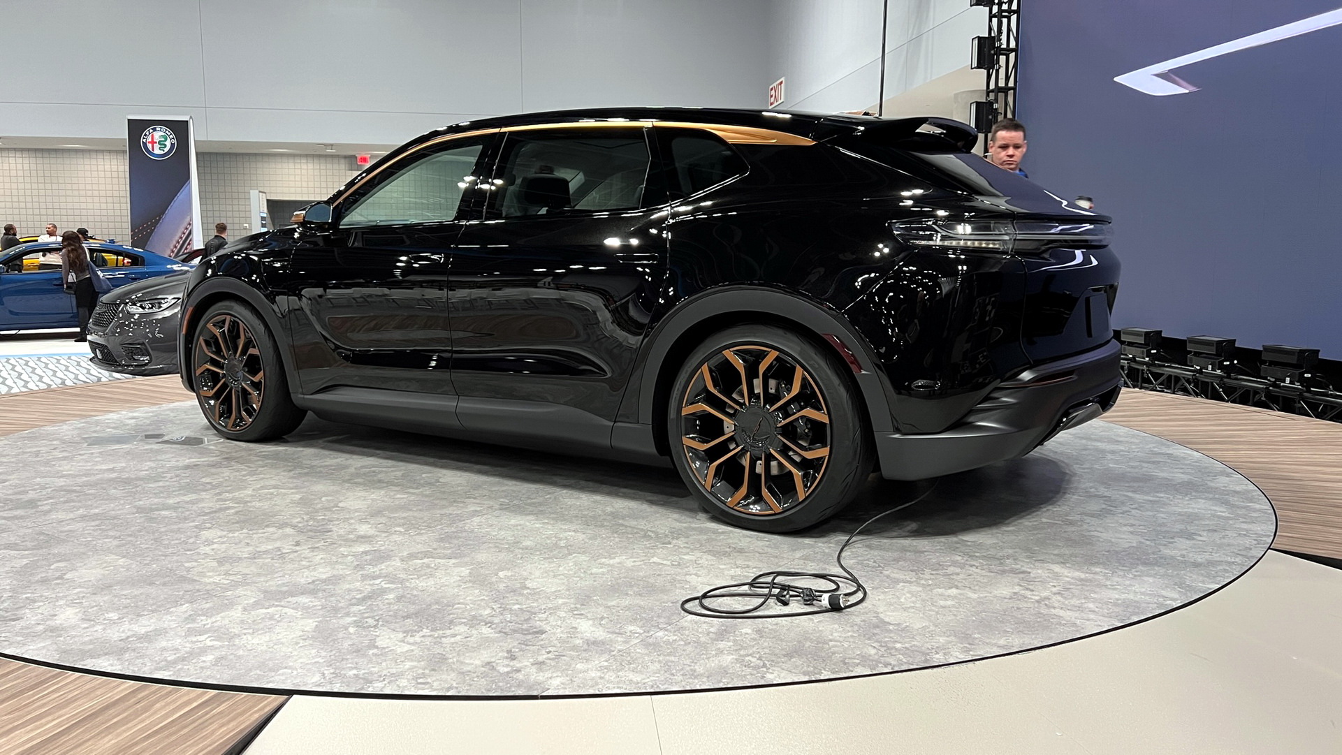 Chrysler Airflow Graphite Konsepti resim galerisi (17.04.2022)