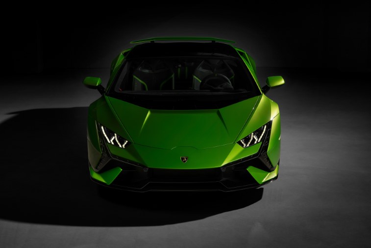 Lamborghini Huracan Tecnica resim galerisi (17.04.2022)