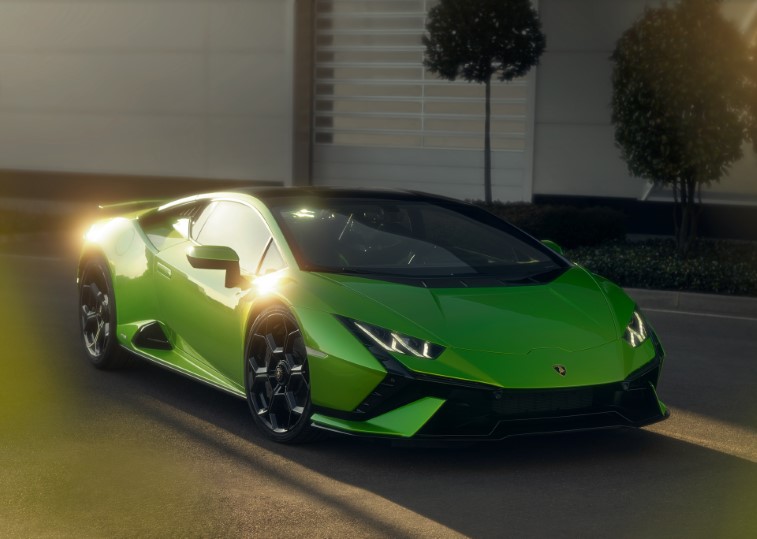 Lamborghini Huracan Tecnica resim galerisi (17.04.2022)