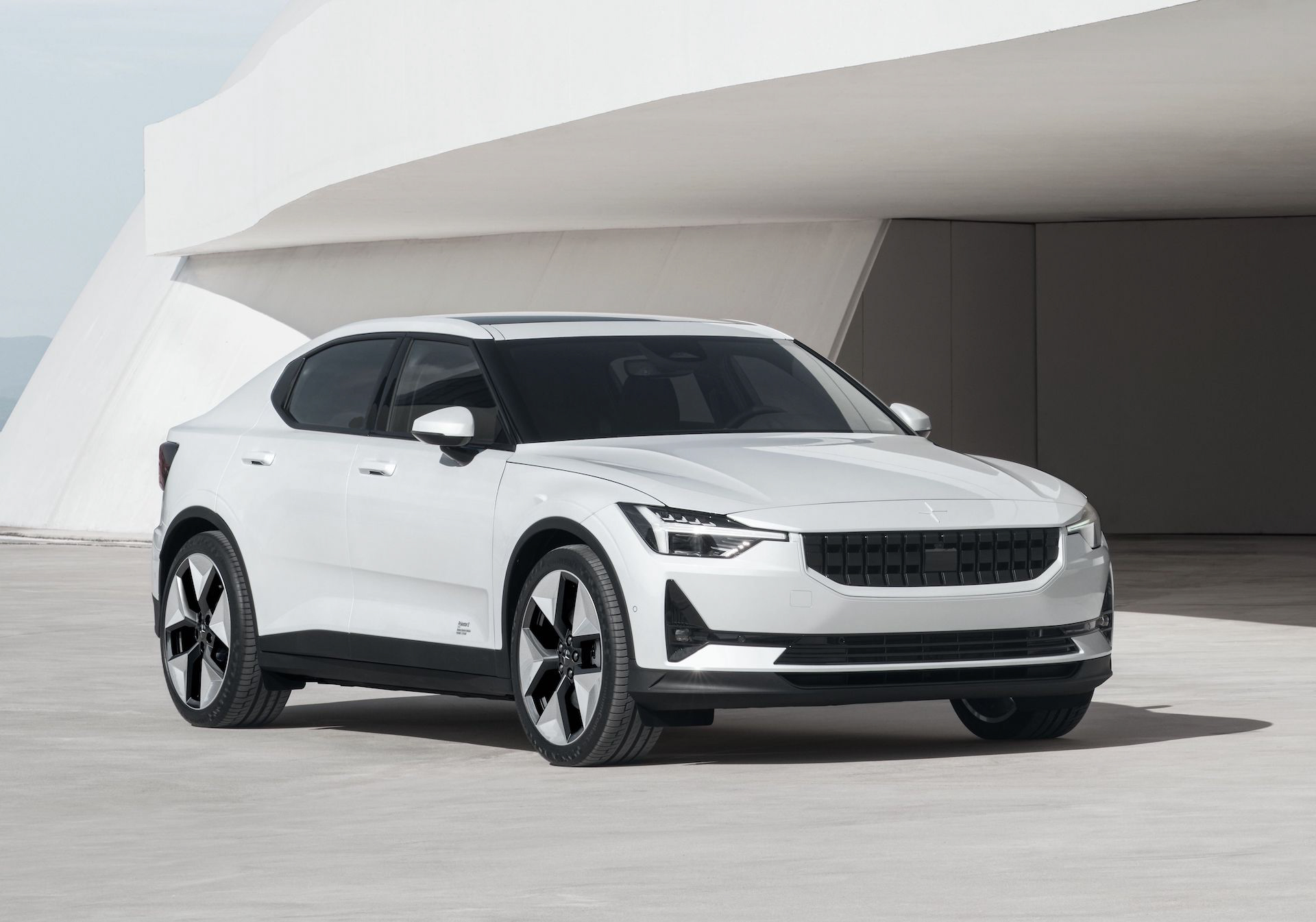 2023 Polestar 2 EV resim galerisi (28.04.2022)