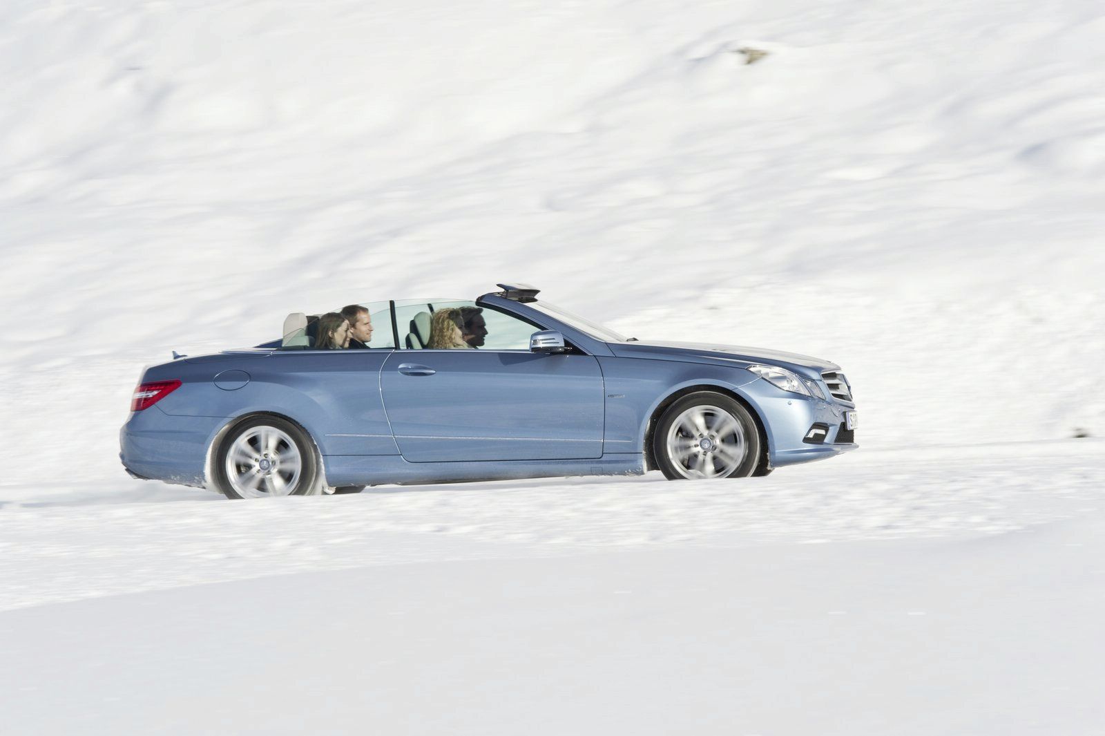 MERCEDES E CONVERTIBLE (2010) GALER