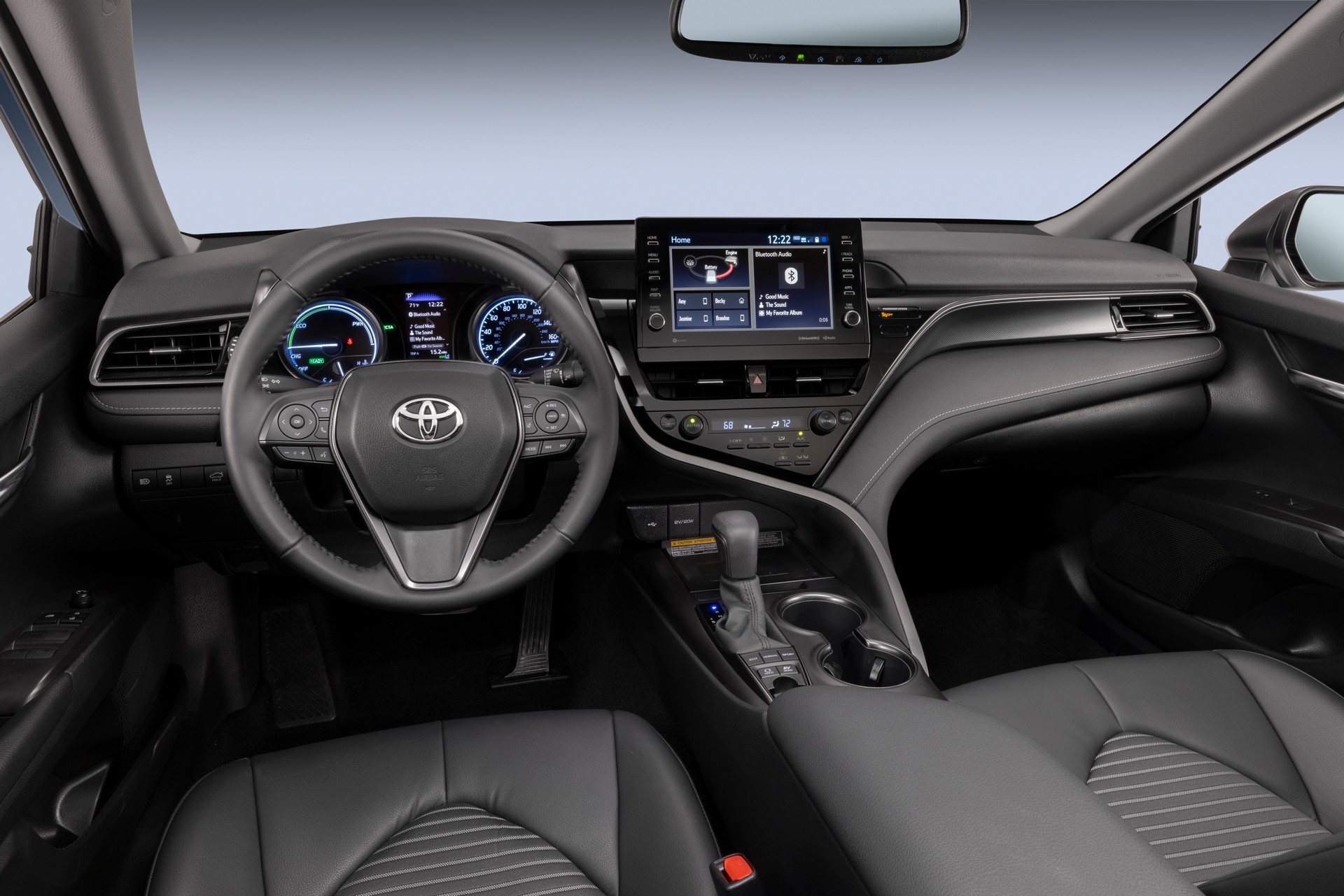 2023 Toyota Camry Nightshade Edition resim galerisi (16.05.2022)