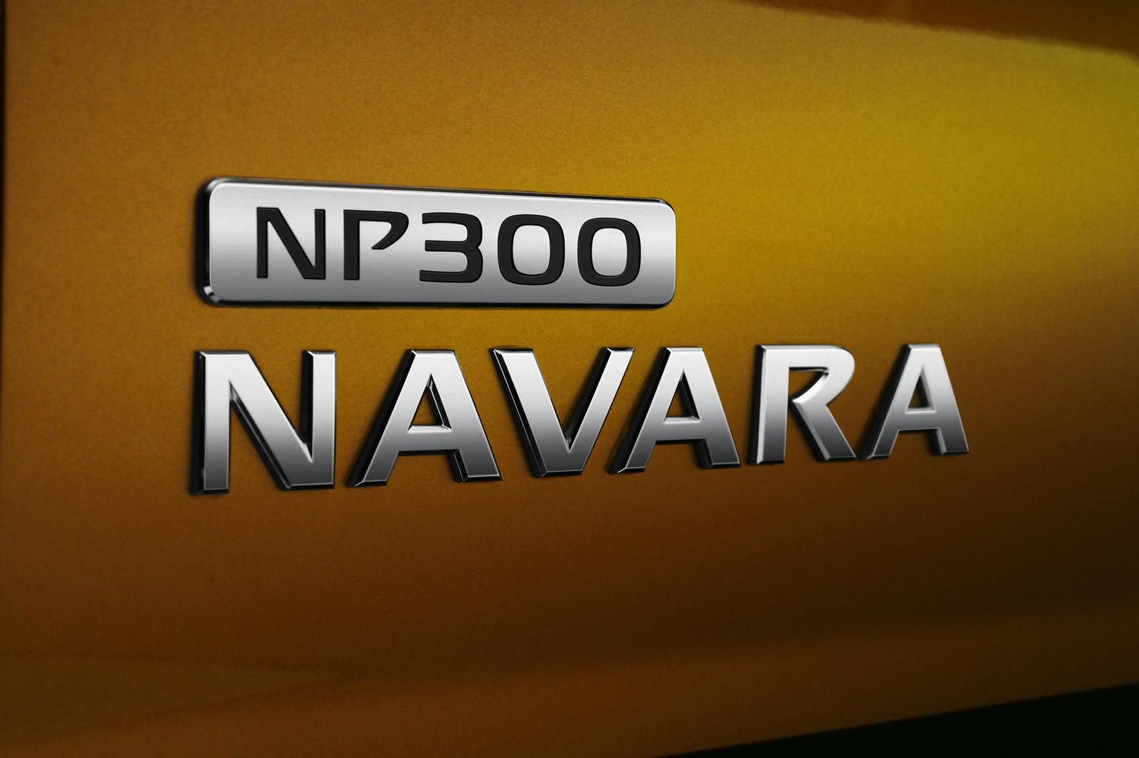 YEN 2015 NSSAN NAVARA RESM FOTORAF GALERS