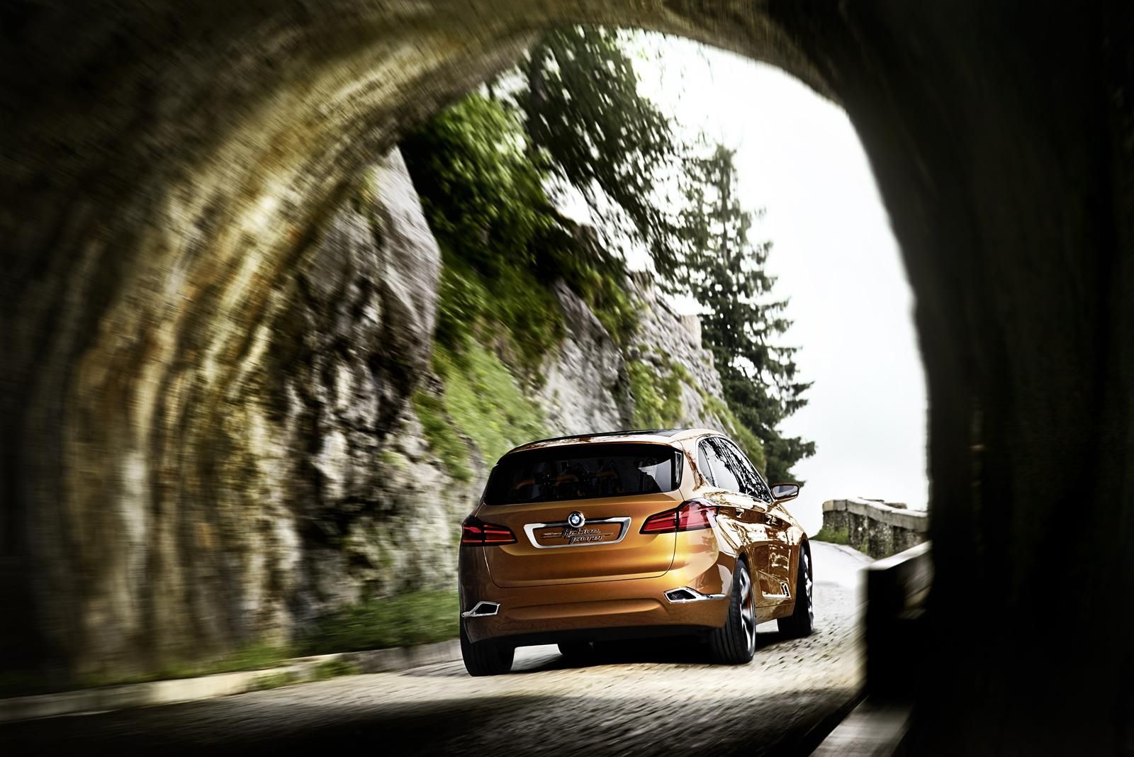 BMW KONSPET ACTVE TOURER OUTDOOR RESM GALERS