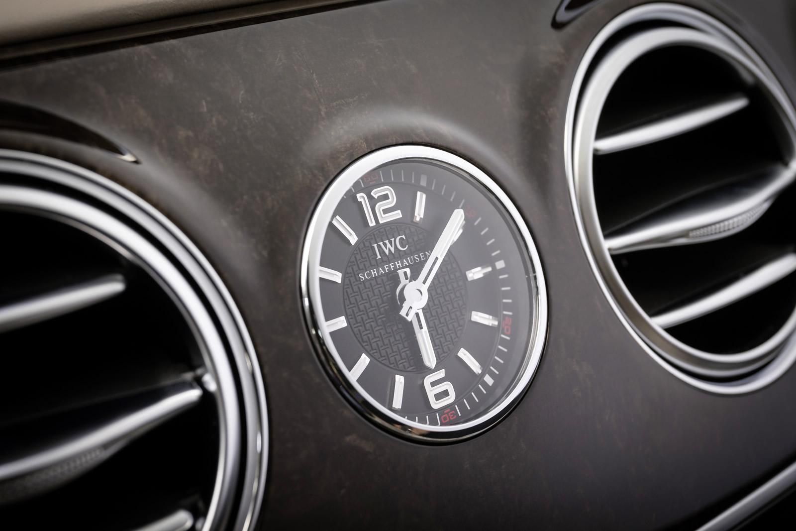 YEN MERCEDES S65 AMG RESM FOTORAF GALERS