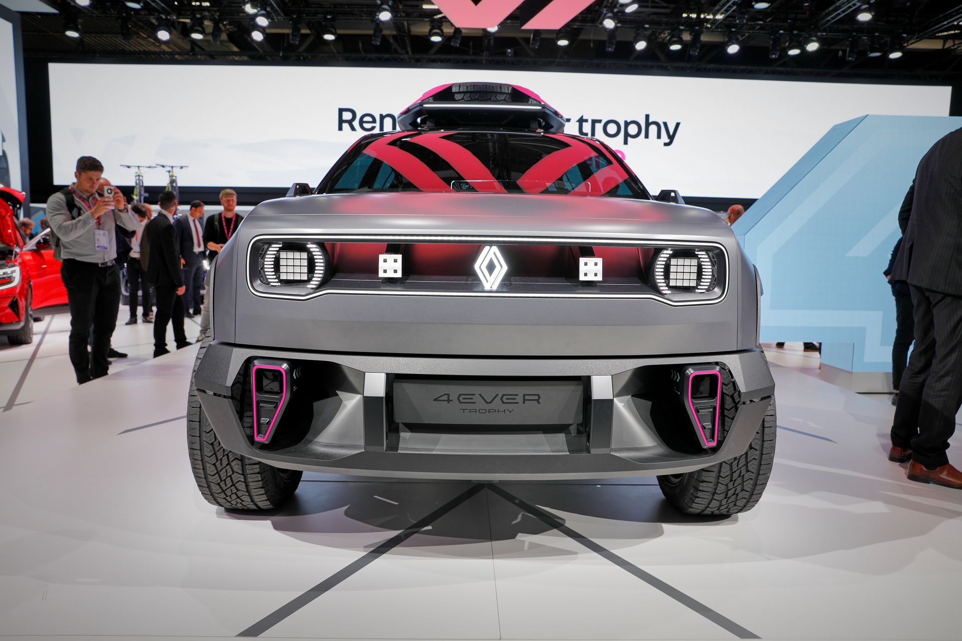 Renault 4Ever Trophy Concept resim galerisi (20.10.2022)