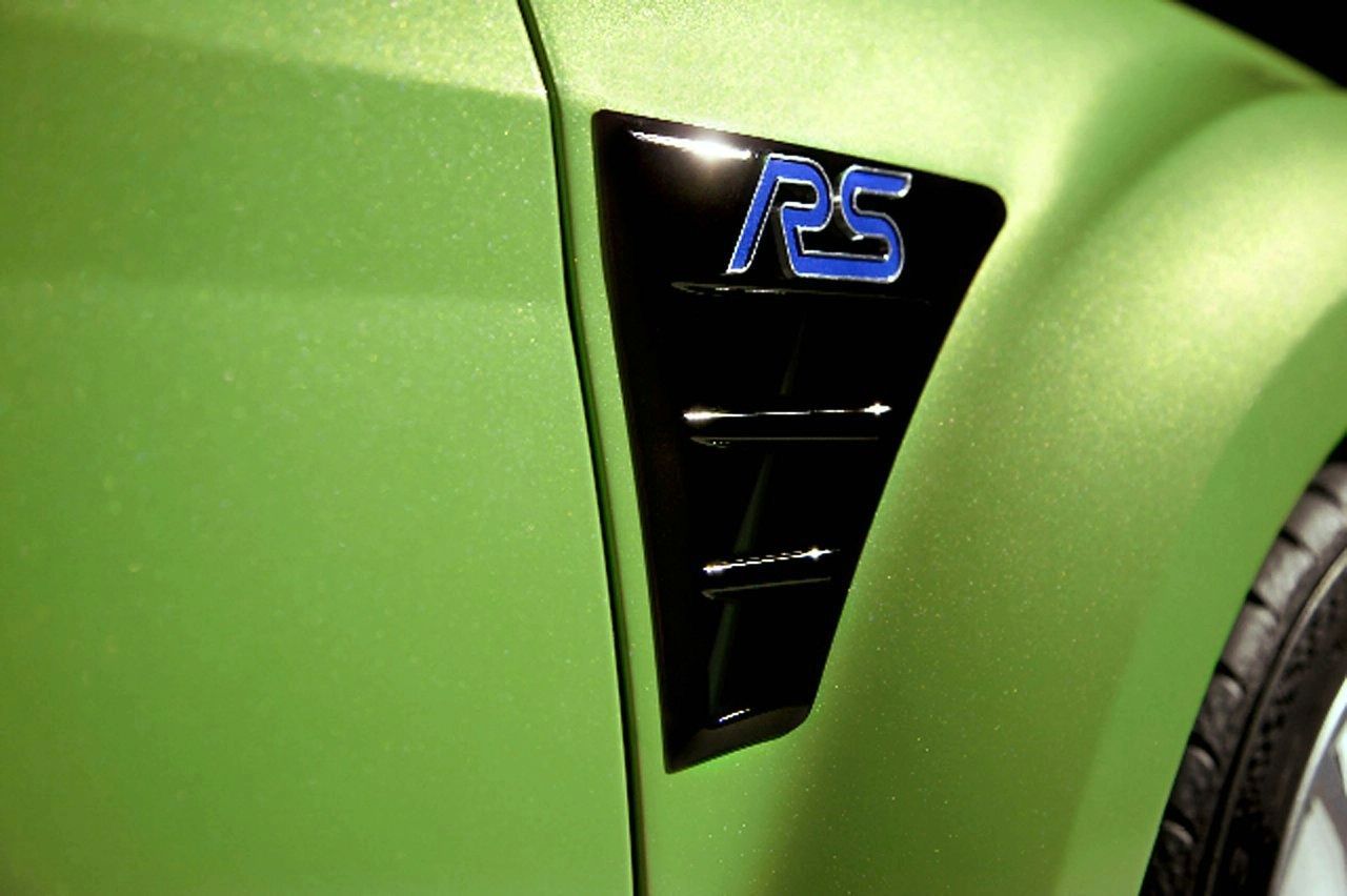 FORD FOCUS RS (2009) GALER