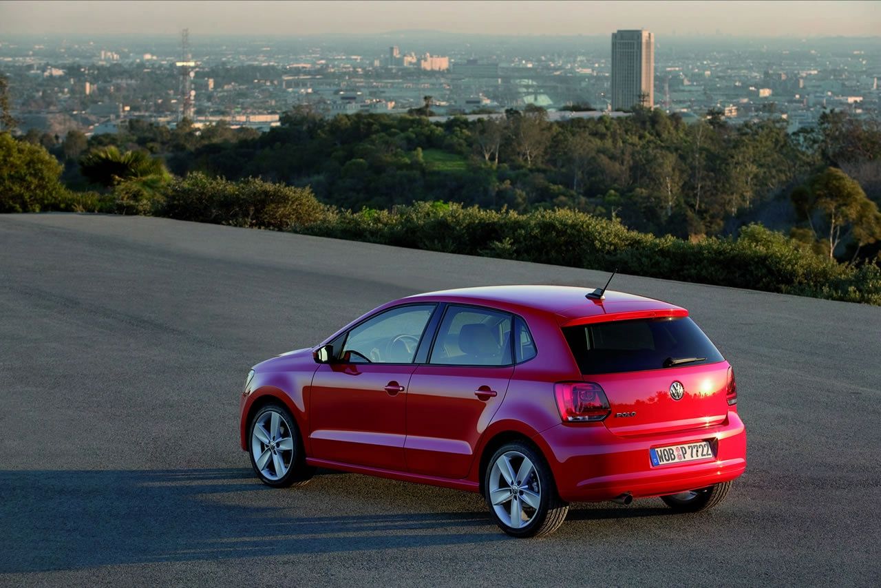 VOLKSWAGEN POLO GALER