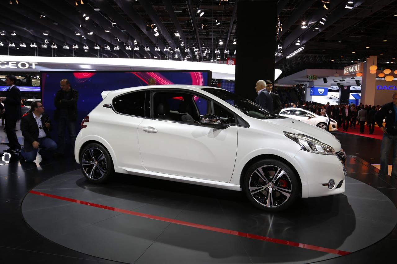 YEN PEUGEOT 208 GT GALER