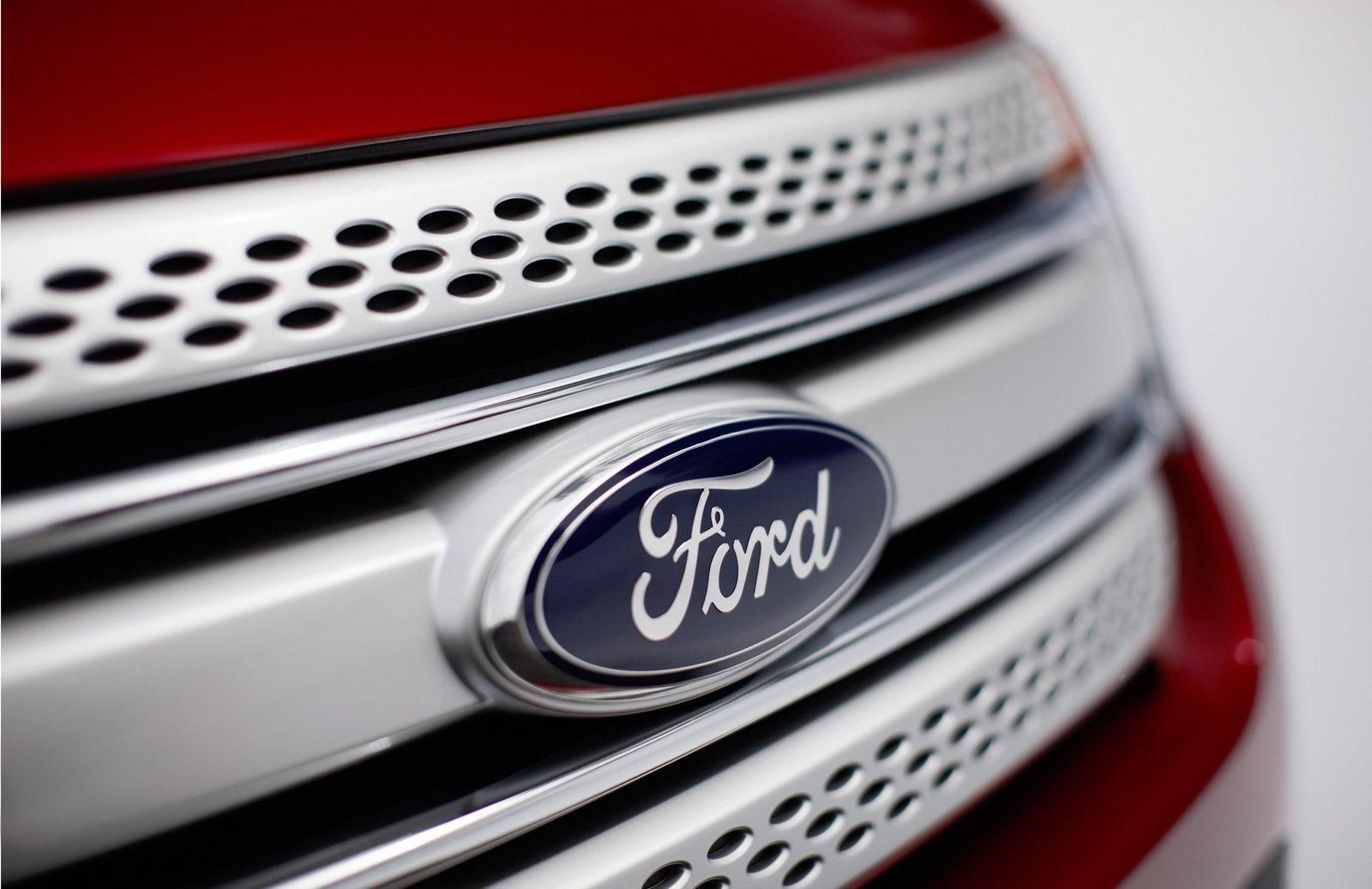 FORD EXPLORER GALER