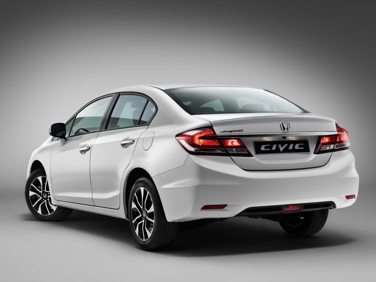 YEN HONDA CVC SEDAN MAKYAJ GALER