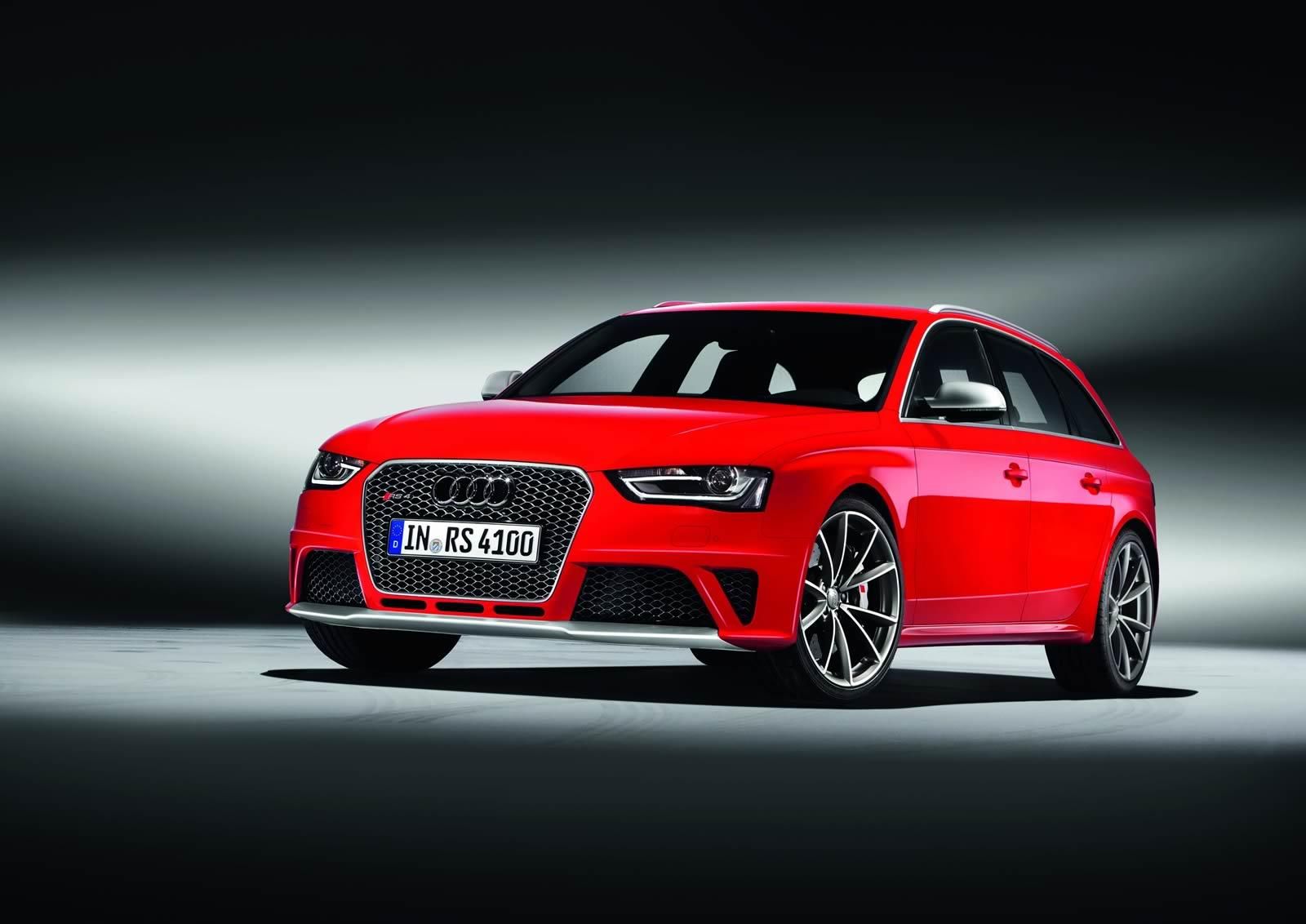 AUD RS4 AVANT GALER