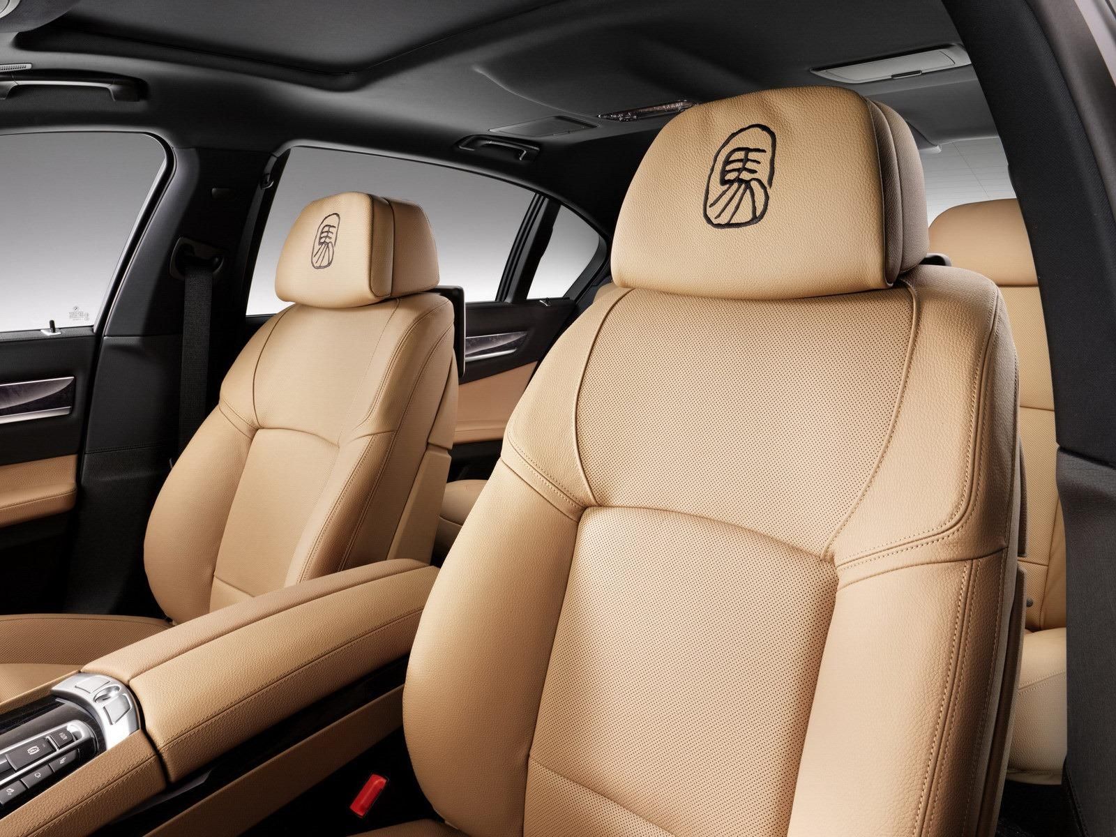 BMW 7.40L xDRVE HORSE EDTON RESM GALERS