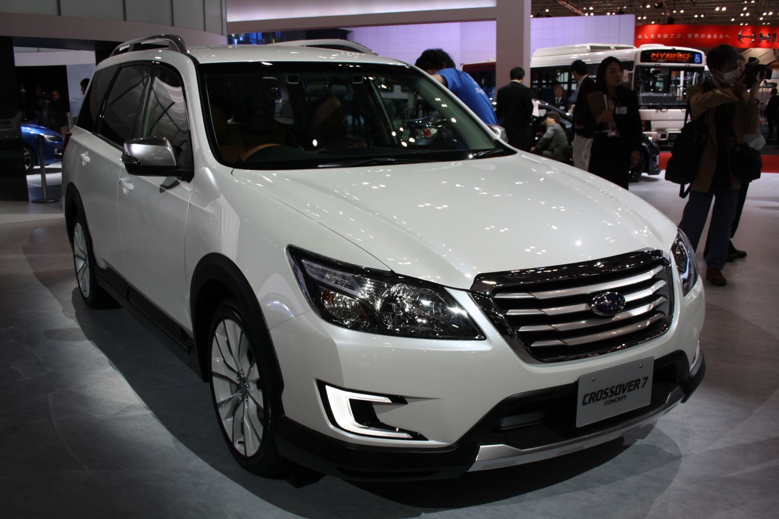 SUBARU CROSSOVER KONSEPT 7 RESM GALERS