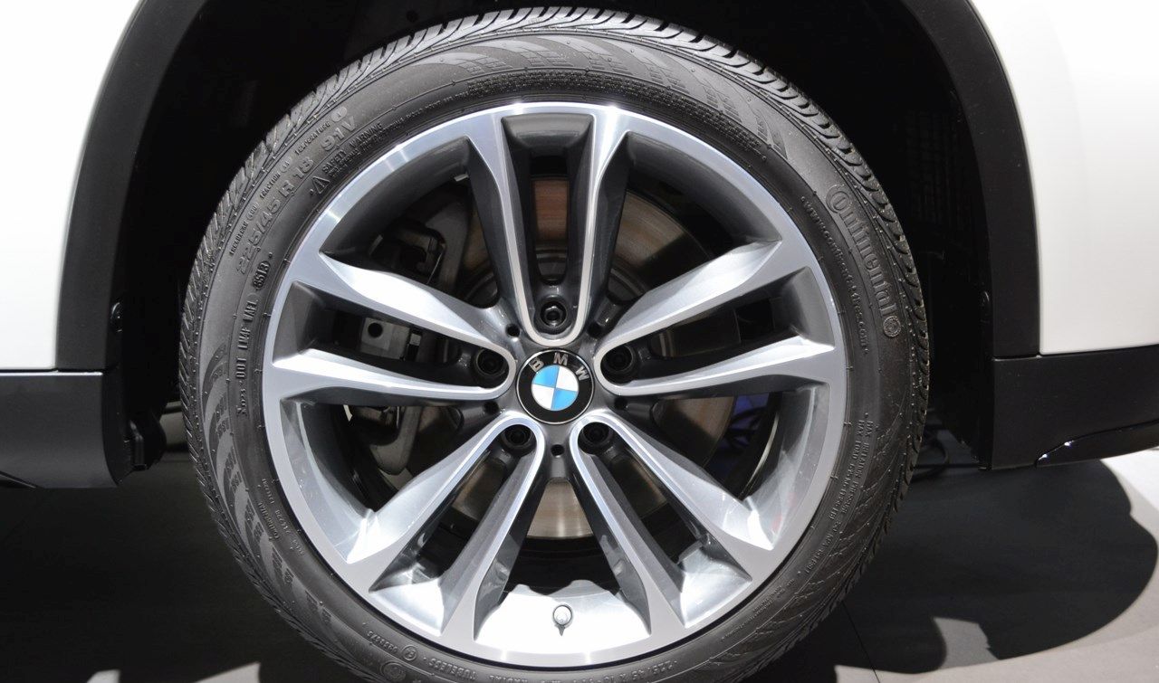 YEN 2015 BMW X1 DETROT RESM GALERS