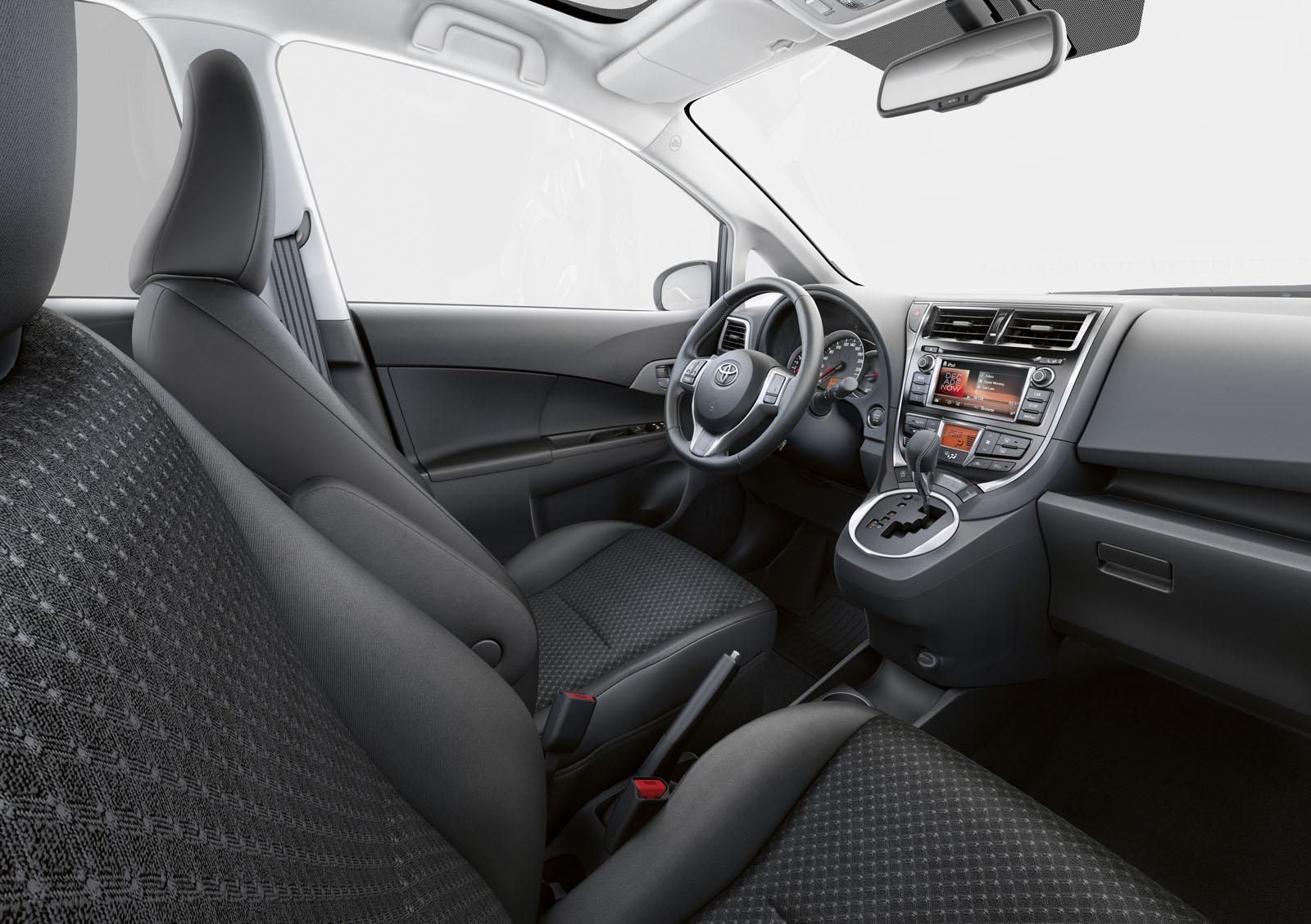 YEN 2015 TOYOTA VERSO S RESM GALERS