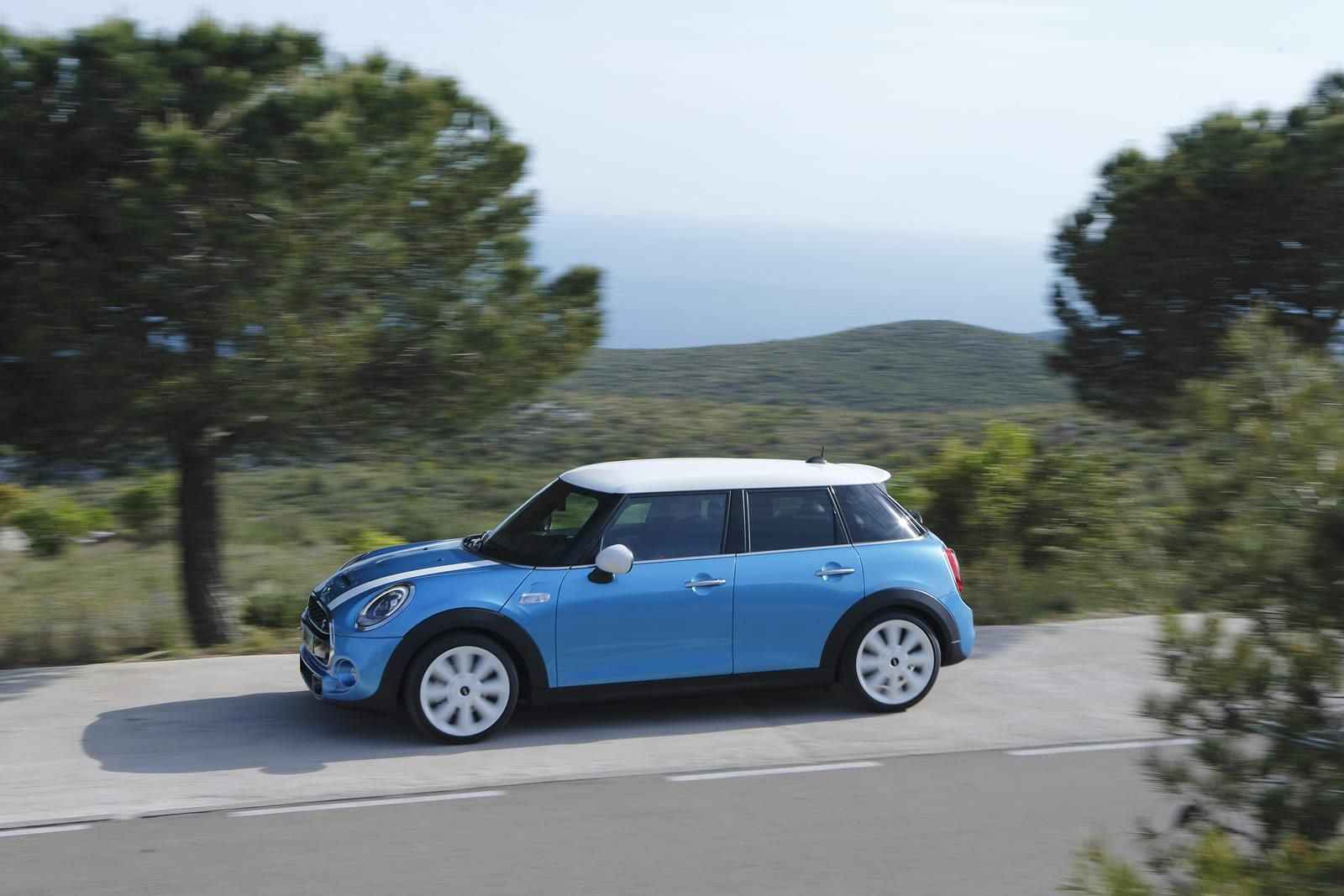 YEN BE KAPILI MN COOPER S DETAYLI RESM GALERS