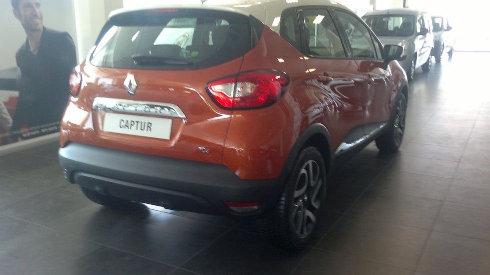 YEN RENAULT CAPTUR TRKYE'DE SATITA GALER