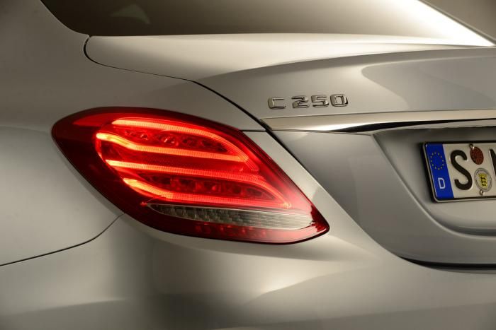 YEN MERCEDES C SERS ZEL RESM GALERS