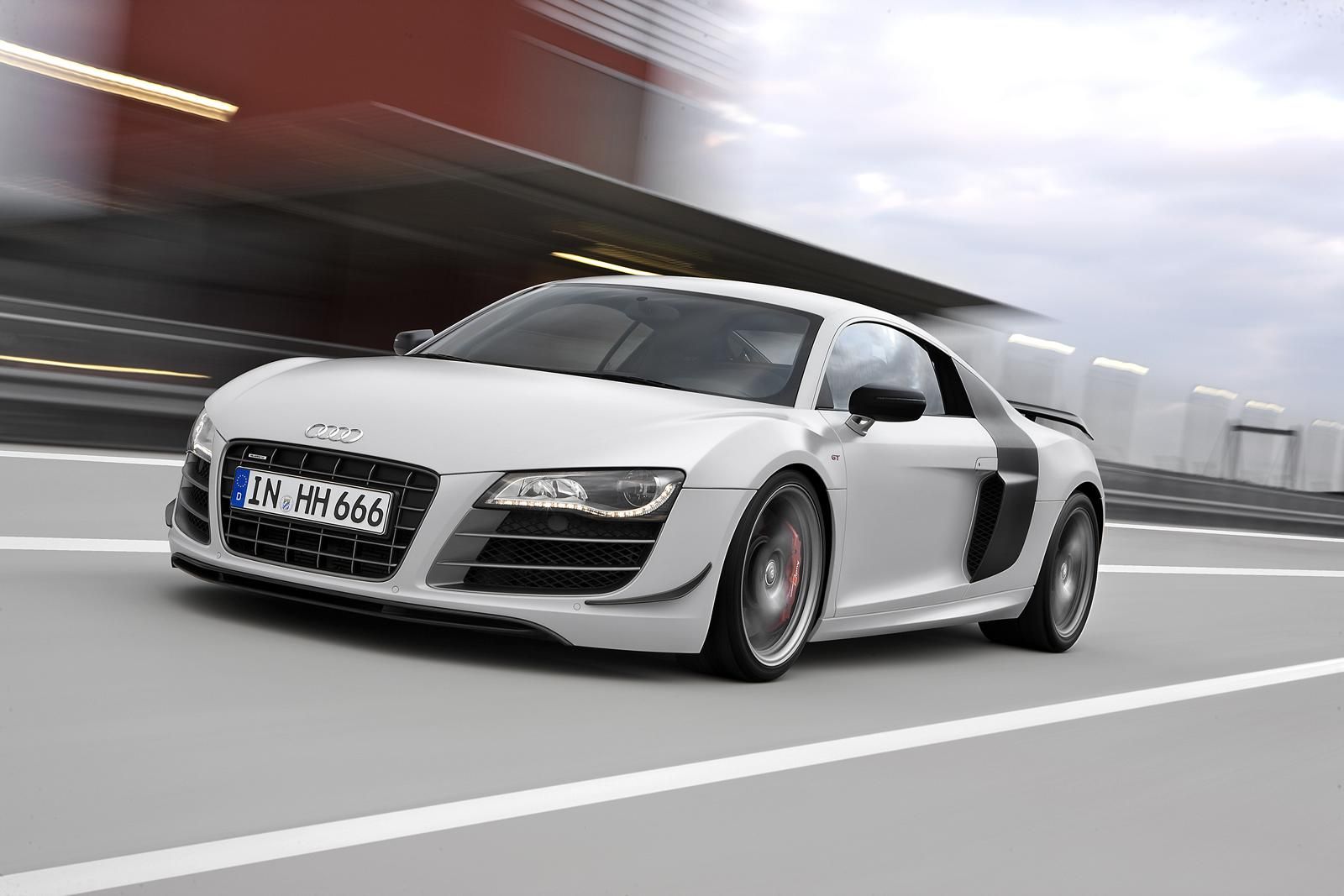 AUD R8 GT GALER