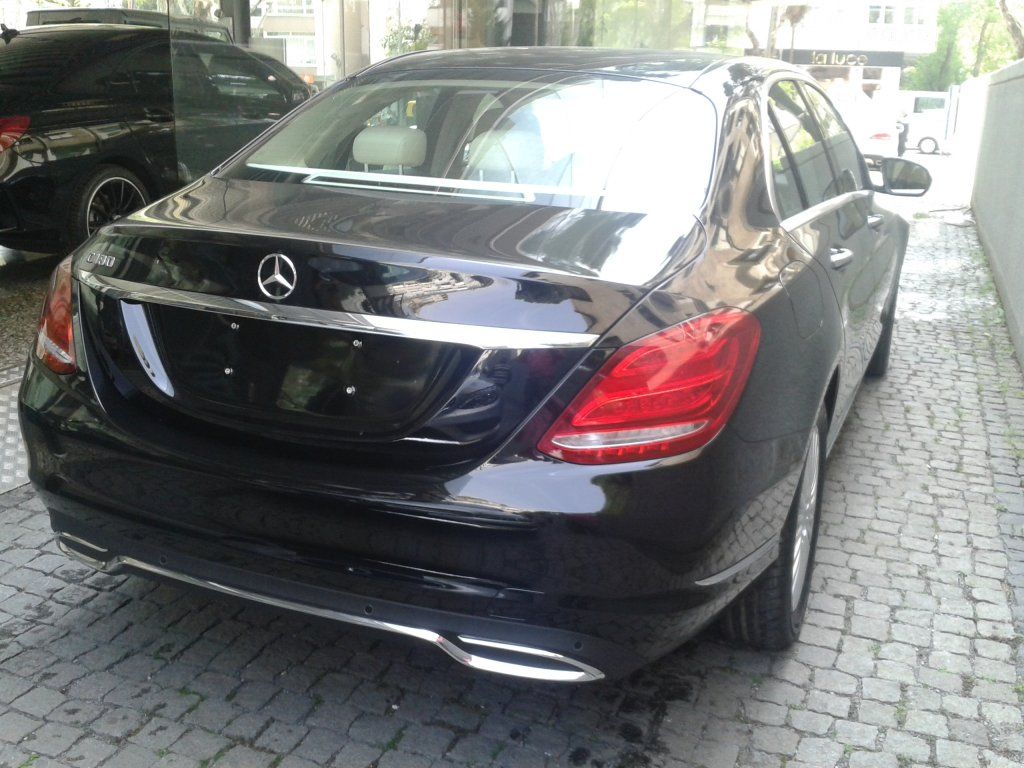 YEN MERCEDES C SERS EXCLUSIVE TRKYE'DE RESM GALERS